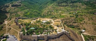 Многие пытались завоевать неприступную крепость Нарын - Кала